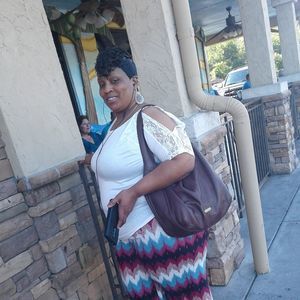 Meet your Posher, Tabitha